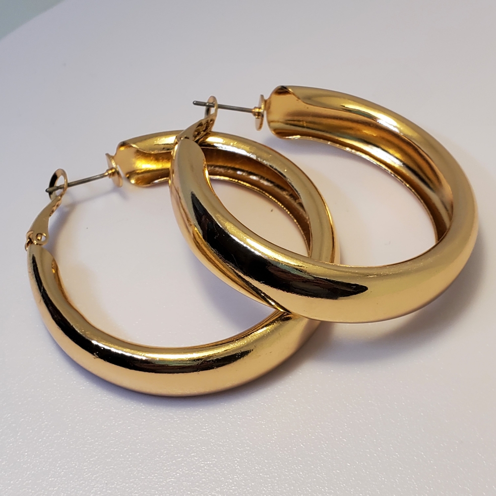 NEW! 14K Gold Plated Classic Chunky Wide Thick Large Hoop Earrings - Picture 9 of 10